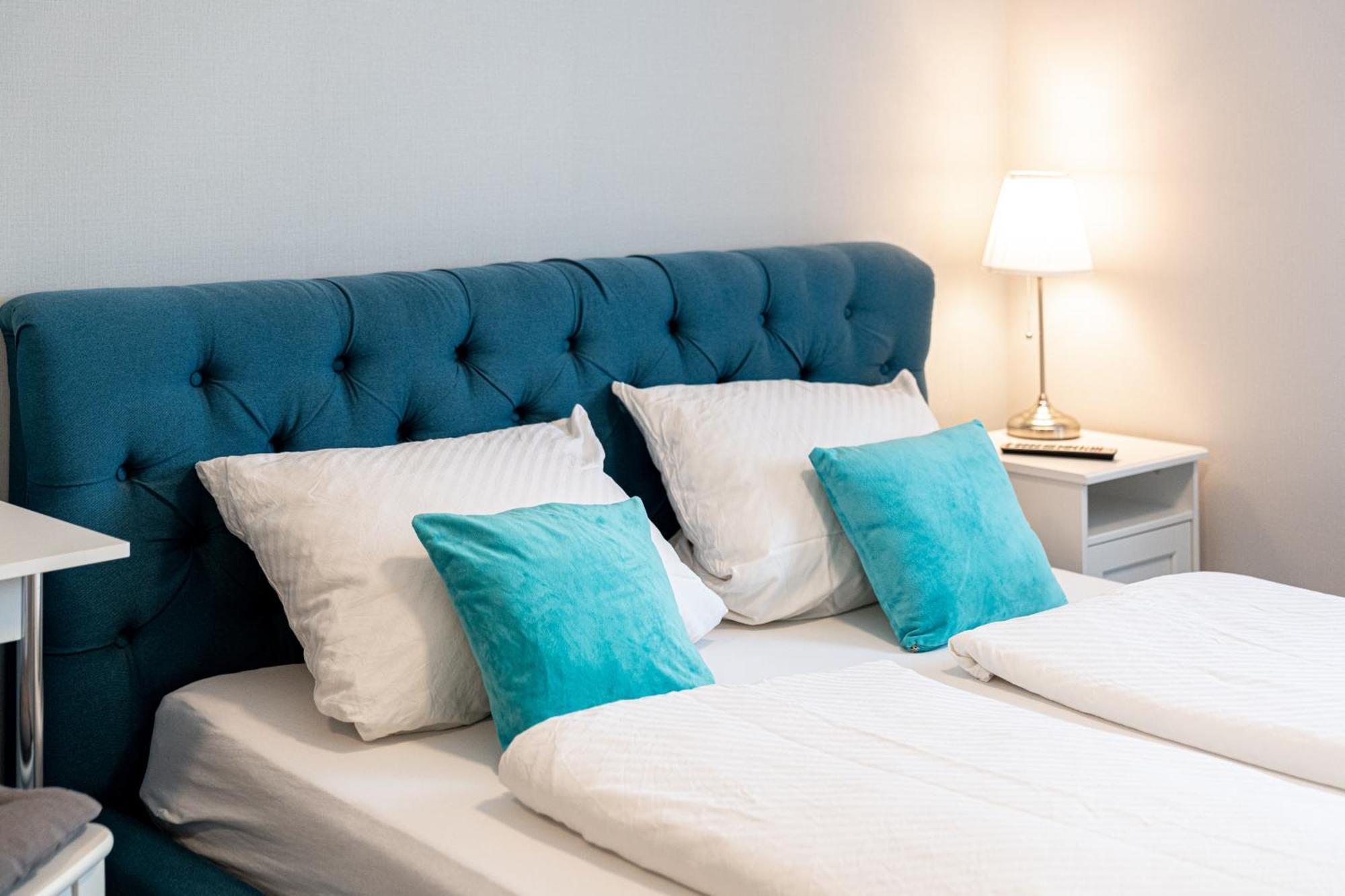 Hotel Zum Hahn Garbsen Εξωτερικό φωτογραφία